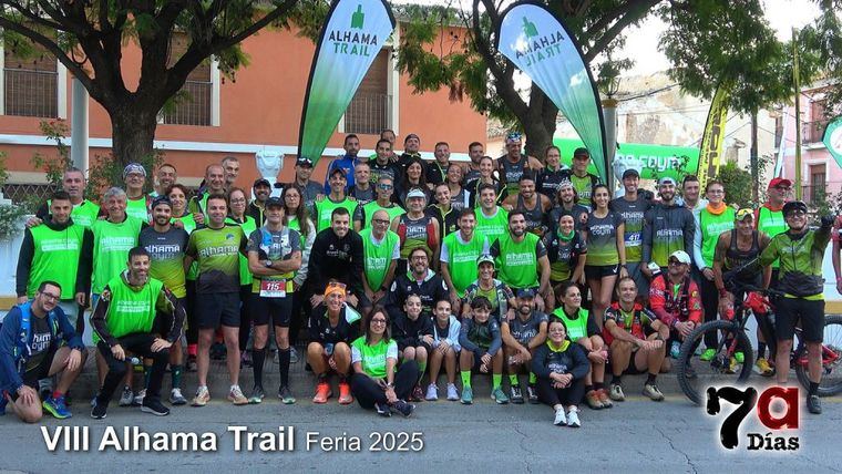 Cientos de corredores toman el centro con la VIII Alhama Trail