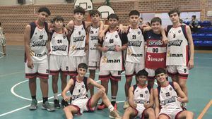 Victoria en el debut del Cadete Zonal ante el Estudiantes Cartagena