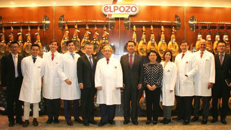 El embajador chino visita las instalaciones de ElPozo Alimentación