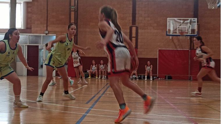 El Júnior Femenino oro cayó ante el físico superior del rival