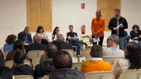 Rosa Sánchez:“Tercera reunión vecinal de la iniciativa 'Tú cuentas'”