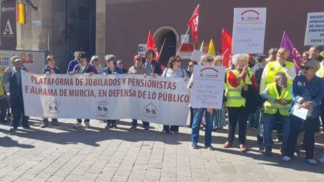 Dori Muñoz:'La sanidad pública es un derecho, no es un negocio'