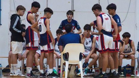 Mal inicio y buen despertar del Cadete Plata en una pista difícil