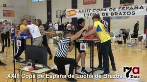 El pabellón Adolfo Suárez reúne a los mejores 'luchadores de brazos' de España