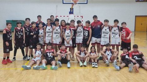 Gran partido del Infantil Plata en una fría tarde de domingo en casa