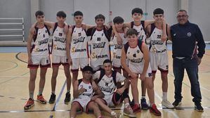 Contundente victoria del Cadete Masculino Zonal en Molina