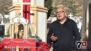 Matías Morales cumple su promesa de montar un Nacimiento en el Cementerio de Alhama