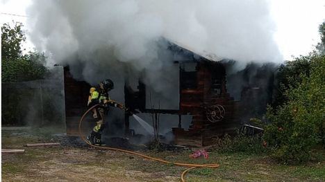 Imagen del incendio cedida por Bomberos del CEIS