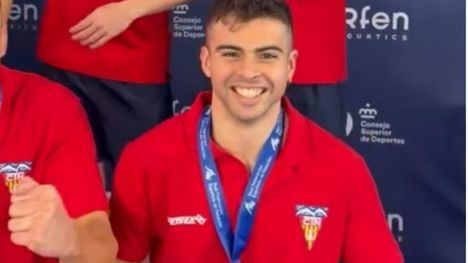 El alhameño Pedro Ruano, campeón de España con su Club Natació Terrasa