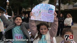 CEIP Antonio Machado recauda 360 euros para Manos Unidas con una carrera el Día de la Paz