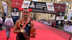 Robles, subcampeón regional en los 42km de la Maratón de Murcia