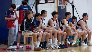 Primera victoria para el Cadete Plata en su visita a Murcia