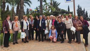 Mujeres de la Asoc. San Lázaro, en el Encuentro de Encajeras de Bolillo