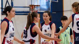 El partido comenzó con buenas sensaciones del Júnior Femenino