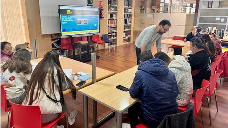 El Candil organiza la Másterclass Camarero en Librilla