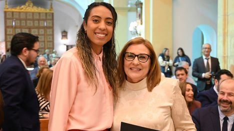 Rosa Sánchez: 'No es fácil, Leo, pero lo has hecho con naturalidad y acierto'