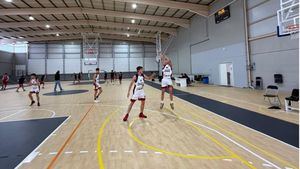 Tropiezo del Cadete Z2 tras un primer cuarto muy desacertado