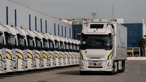 Primafrio lidera la innovación tecnológica con la renovación de 800 tractoras con Volvo