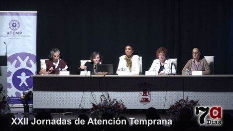 La alcaldesa y la edil de Bienestar Social inauguran las Jornadas de Atención Temprana