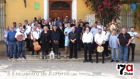 Los auroros se hacen hueco en el programa de Los Mayos