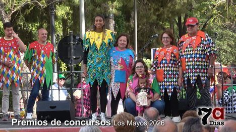 Los mayos tomaron las calles con su humor y mensajes críticos