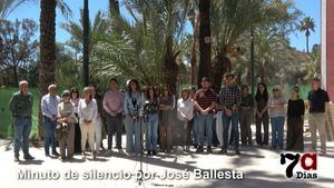 Alhama guarda un minuto de silencio por el alcalde José Ballesta