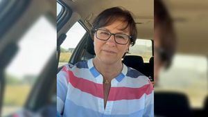 Sánchez Blesa, contra la violencia de las guerras y a favor de los valores importantes de la vida