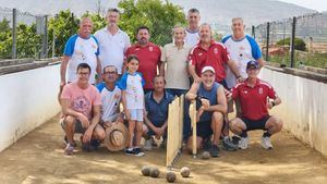 Los Bolos Huertanos de La Costera acaban en una paella para todos los concursantes