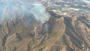 Las personas evacuadas por el incendio en Mazarrón, alojadas en el camping de Bolnuevo