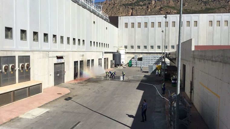 El Pozo realiza un simulacro para reforzar la seguridad