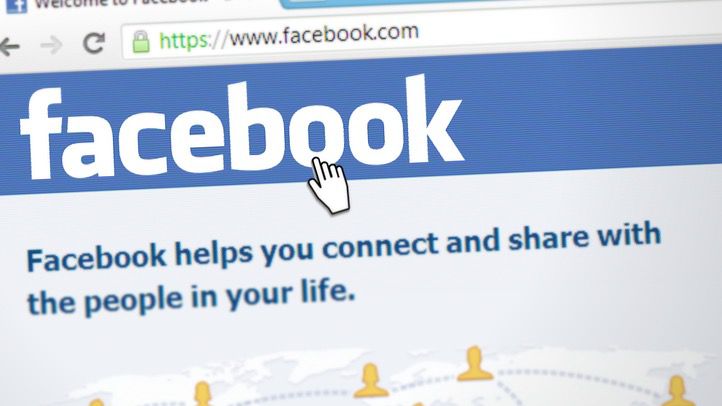 Multa de 100 euros por criticar a policías locales en Facebook