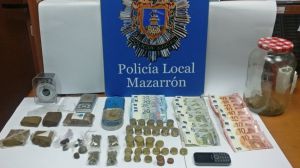 Un detenido en Puerto de Mazarrón por venta de drogas