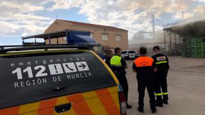 Arde un secadero de pimientos a las afueras de Totana