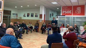 El PSOE de Alhama vota por mayoría el acuerdo Sánchez-Iglesias