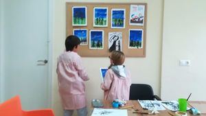 Librilla organiza un taller de dibujo y pintura para niños