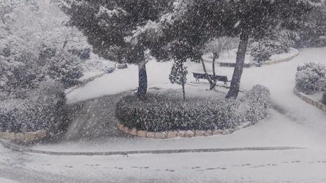 Cierran el acceso de La Perdiz por nieve en Sierra Espuña