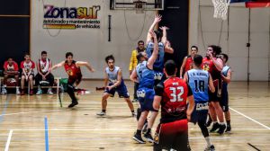 FOT. El Panadería Rosi CB Alhama suma una nueva victoria (71-66)