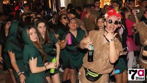 V/F Las charangas y peñas, el sello alhameño del Carnaval