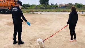 Directrices de la Policía Local a la hora de sacar al perro