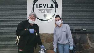 FOTOS Continúa el reparto de mascarillas en comercios de Librilla