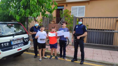 La Policía Local entrega los premios del sorteo #YoPorTiMeQuedoEnCasa