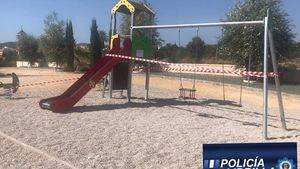 FOTOS Las zonas infantiles en Librilla, cerradas por ahora