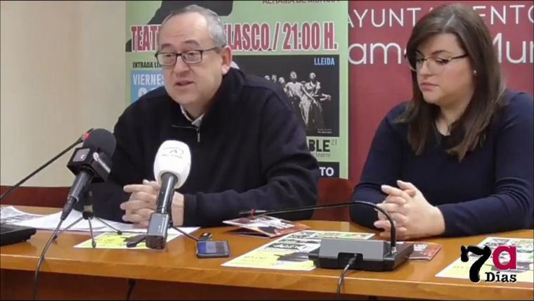 José María Cánovas y la concejala de Cultura, Alicia Martínez.