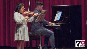 VIDEO Brillante audición de los alumnos de guitarra y violín