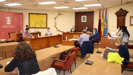 La Junta de Gobierno de Alhama aprueba más ayudas por la Covid19