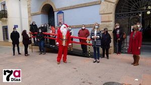 VÍD/FOT Papá Noel, preparado para recibir a los niños de Alhama