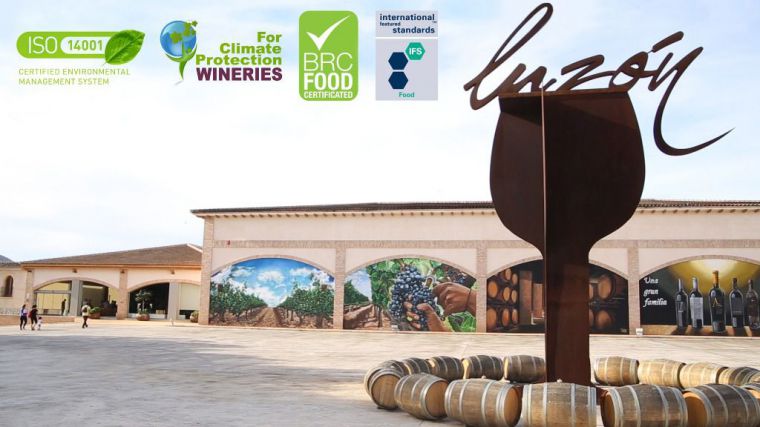 Bodegas Luzón renueva las certificaciones en calidad más exigentes