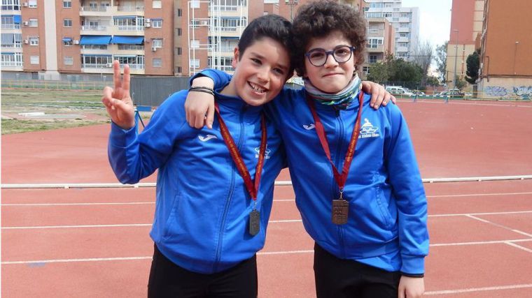 Los atletas de Alhama brillan en la Final Regional Individual