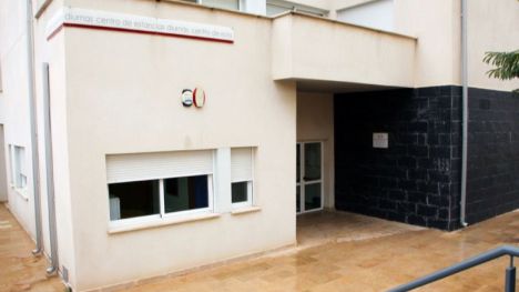 IMAS y Alhama renuevan el convenio para el Centro de Día