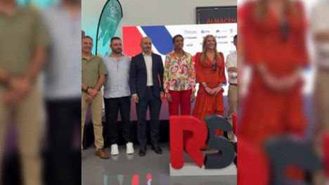 Rosa Sánchez: 'Abrirá en Alhama la primera planta de reciclaje de paneles fotovoltaicos'